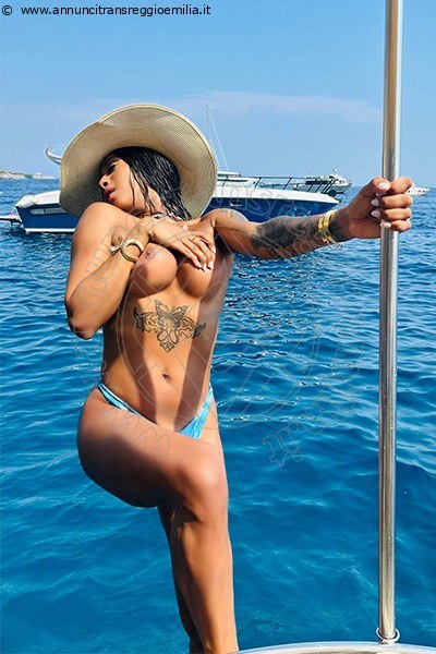 Foto Immagine Arianna Ferrari Pornostar  Transescort Napoli
