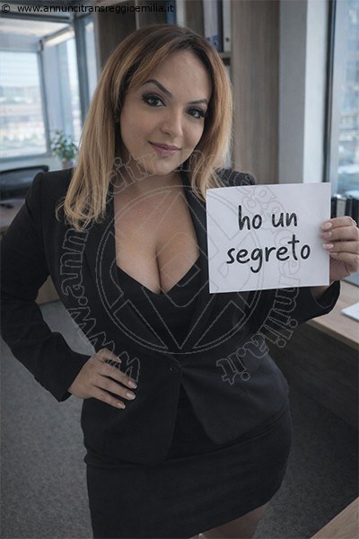 Foto Immagine Dottoressa Mony  Transescort Asti